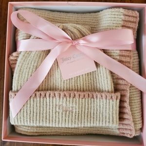 😍NWT Juicy Couture Hat and Scarf Gift Set